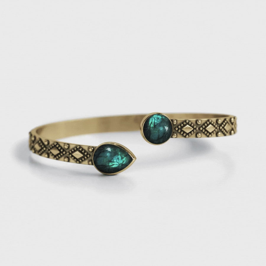 Ella Labradorite Bracelet