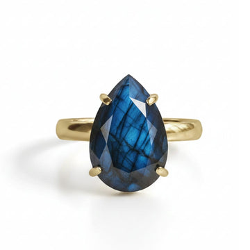 Lunar Labradorite Ring